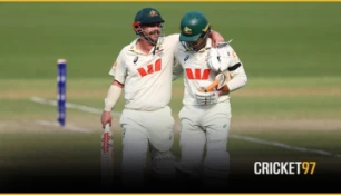 England on the brink as Australia dominate Ashes with Heads unbeaten 142