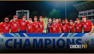 ১২ রানের নাটকীয় জয়ে শ্রীলঙ্কাকে হোয়াইটওয়াশ করল ইংল্যান্ড