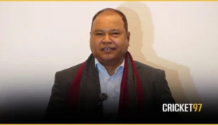 সাকিব কেন দলে নেই, জনসম্মুখে বলতে চান না প্রধান নির্বাচক