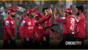 মোহাম্মদ আলির ৫ উইকেটে ফাইনালের খুব কাছে ফরচুন বরিশাল