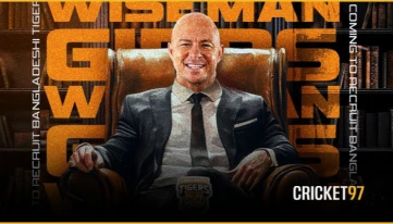 বাংলাদেশ লিজেন্ডস দলকে নিয়ে হেড কোচ হার্শেল গিবসের তীব্র সমালোচনা