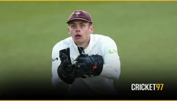 ইংল্যান্ডের উইকেটকিপিং গ্লাভস যাচ্ছে স্মিথের হাতে, বিপাকে ফোকস-বেয়ারস্টো