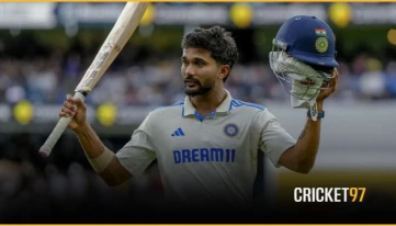 বক্সিং-ডে টেস্টে সেঞ্চুরি হাঁকিয়ে ভারতকে লড়াইয়ে রাখলেন রেড্ডি