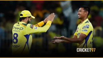 পার্পল ক্যাপ দিয়ে মুস্তাফিজকে প্রশংসায় ভাসালেন জাদেজা