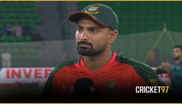 খালেদ আহমেদের অভিষেক, আগে ব্যাটিংয়ে বাংলাদেশ