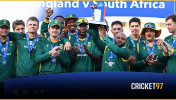 রেকর্ডবুকে নতুন দাগ, ৩৪২ রানের হারে মুখ খুললেন দক্ষিণ আফ্রিকার কোচ