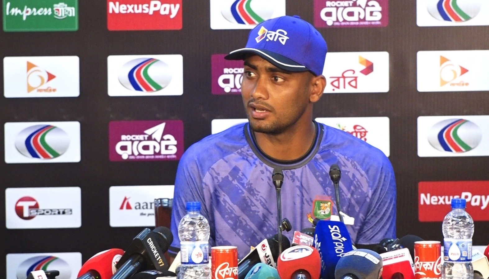 In the XI moments before the toss, Shariful grabs attention with his performance