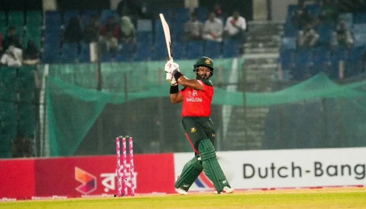 Emon ruled out of PSL with shoulder injury, New Zealand series in doubt