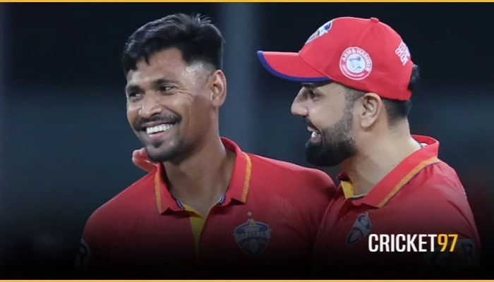 এক ওভারের জাদুতে ম্যাচ ঘুরালেন মুস্তাফিজ, সাত রানে হারল দুবাই