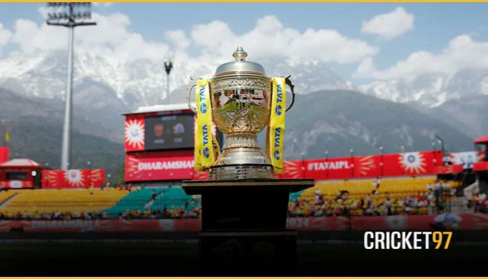 আইপিএল এক সপ্তাহের জন্য স্থগিত