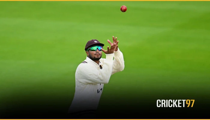 সারেতে অভিষেক দিনেই সাকিবের ৪ উইকেট