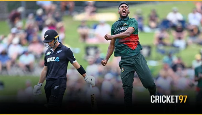 ১৩ রানে ৪ উইকেট নেই নিউজিল্যান্ডের, ৩ জনই ডাক