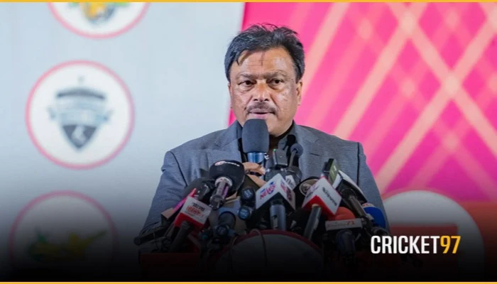 ফারুক আহমেদকে অপসারণ করা হল পরিচালক পদ থেকে, বিসিবি এখন সভাপতি শূন্য