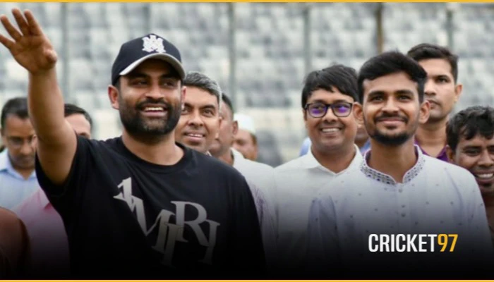 তামিমের অভিযোগের জবাবে ক্রীড়া উপদেষ্টার পাল্টা দাবি