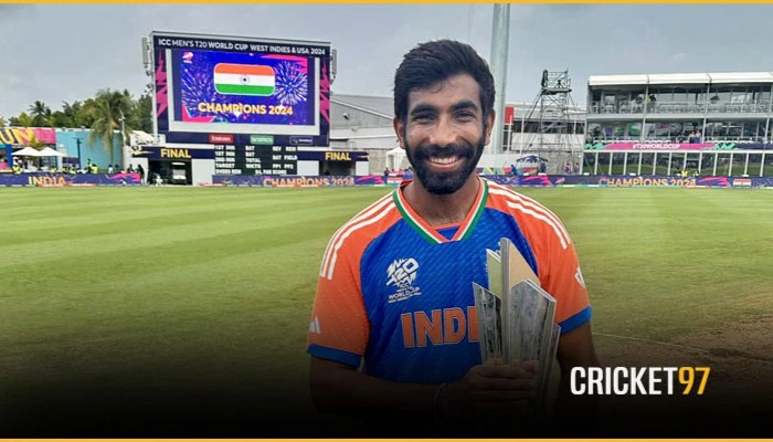 চ্যাম্পিয়ন্স ট্রফির দল থেকে ছিটকে গেলেন বুমরাহ